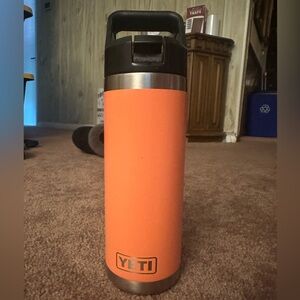 YETI Rambler 2018 Limited Edition Coral 18oz. Rare Retired Color Preowned!